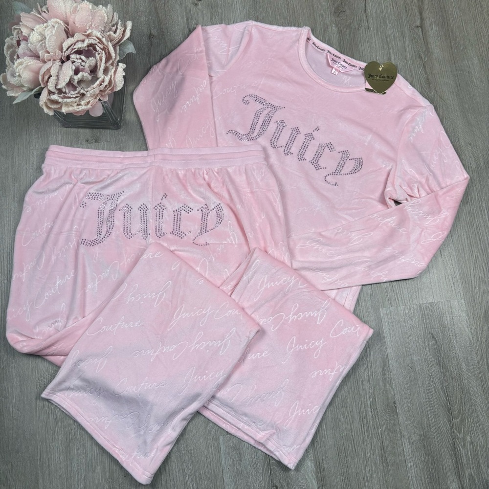 Juicy Couture Velour Pajama/ Loungewear Set Large
